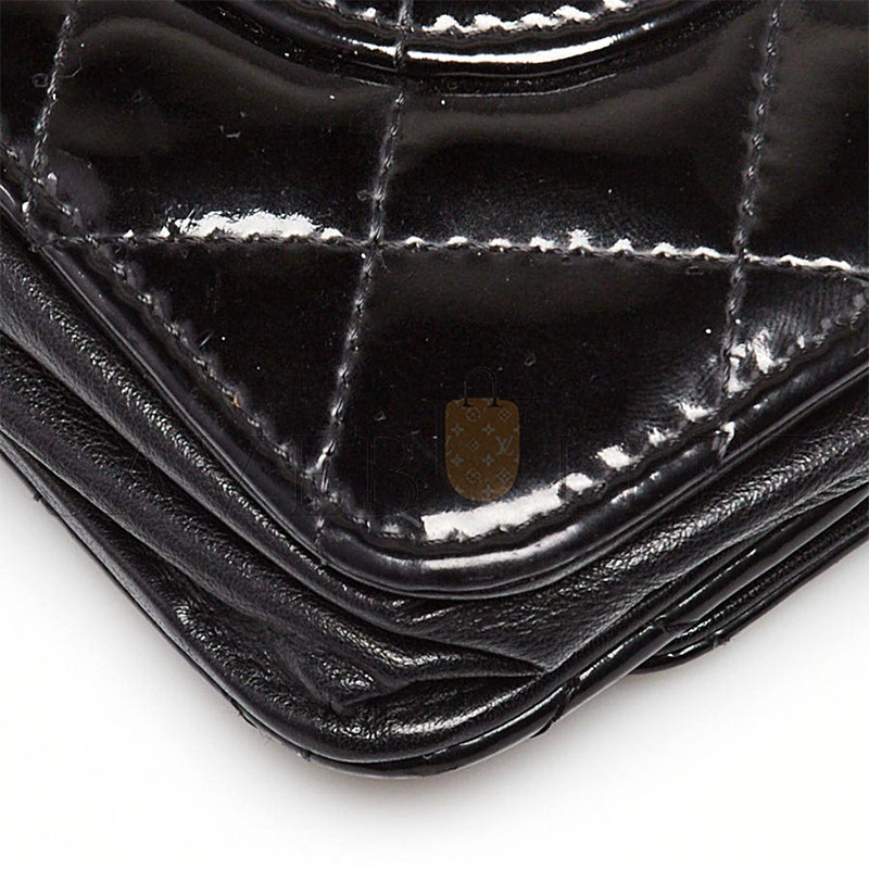 CHANEL MATELASSÉ PATENT LEATHER CHAIN WOC WALLET AP0250 (19*13*3cm)